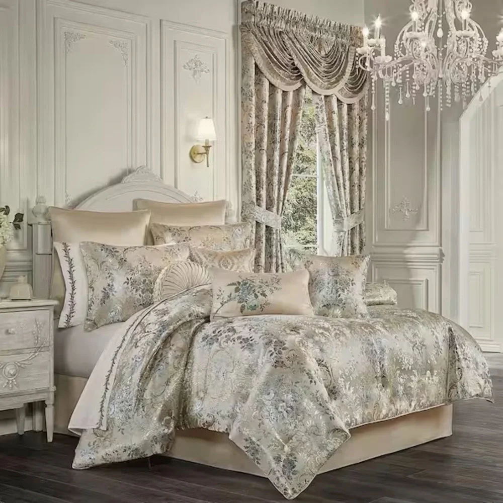 J QUEEN NEW YORK INC Jillian Polyester Queen 4Pc. Comforter Set NEW
